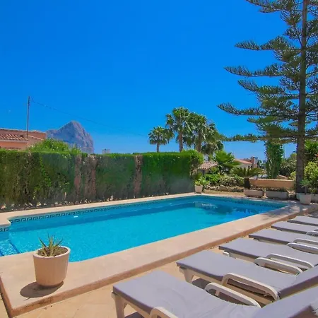 Almendros - Villa Calp
