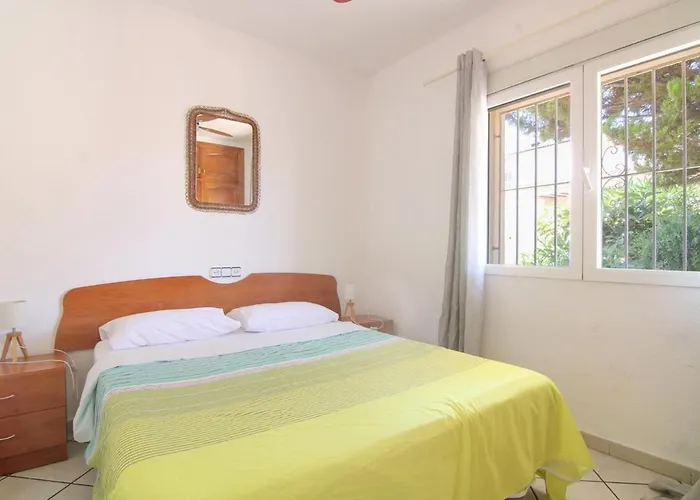 Almendros - Villa